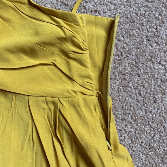 Top - Picture 5 of 8